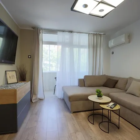 Relax 3&4 *