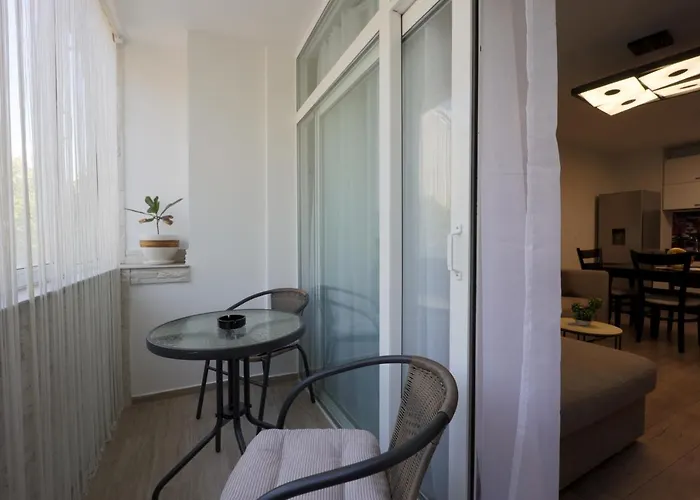 Apartment Relax 3&4 Warna